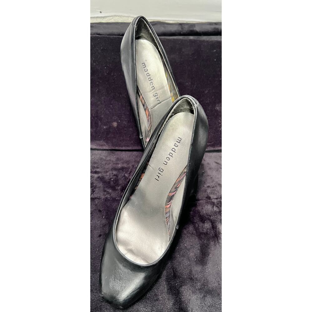 Madden Girl Women's "Getta" Patent Leather Pump Blk SZ: 7